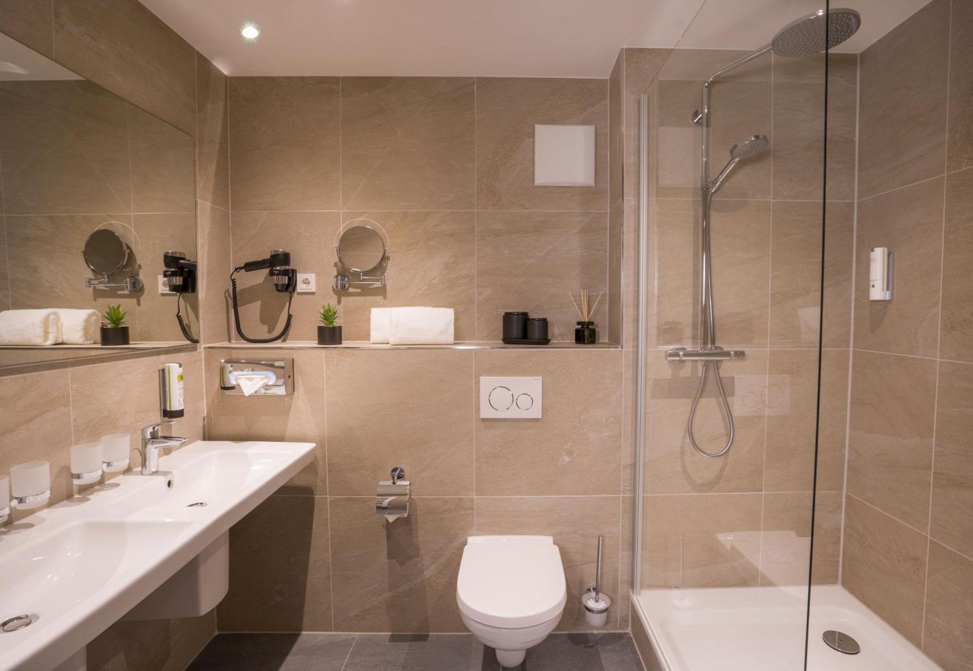Hotel Goldene Rose Χαϊδελβέργη Εξωτερικό φωτογραφία